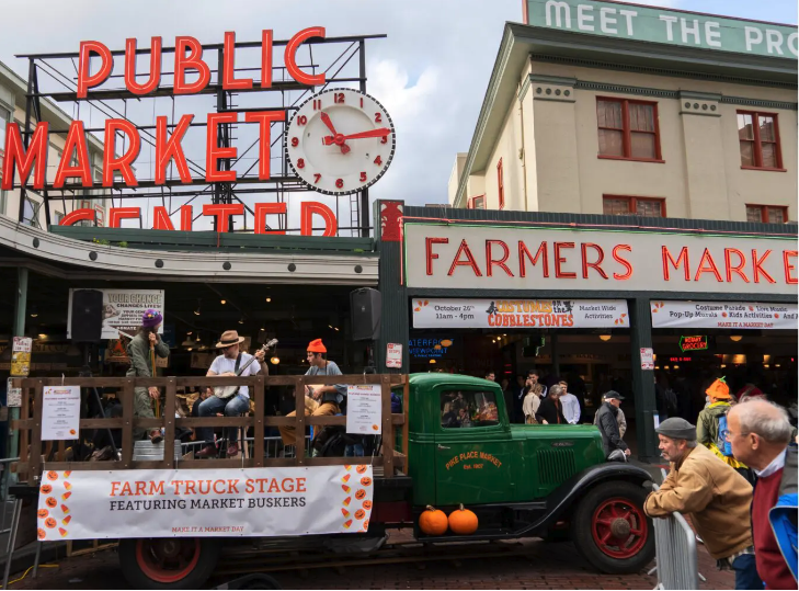 Pike Place: Harvest Fest, Employee Spotlight & Bumble Pig