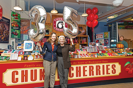 Pike Place Happenings: New Hoofprint + a Free Gift for You!