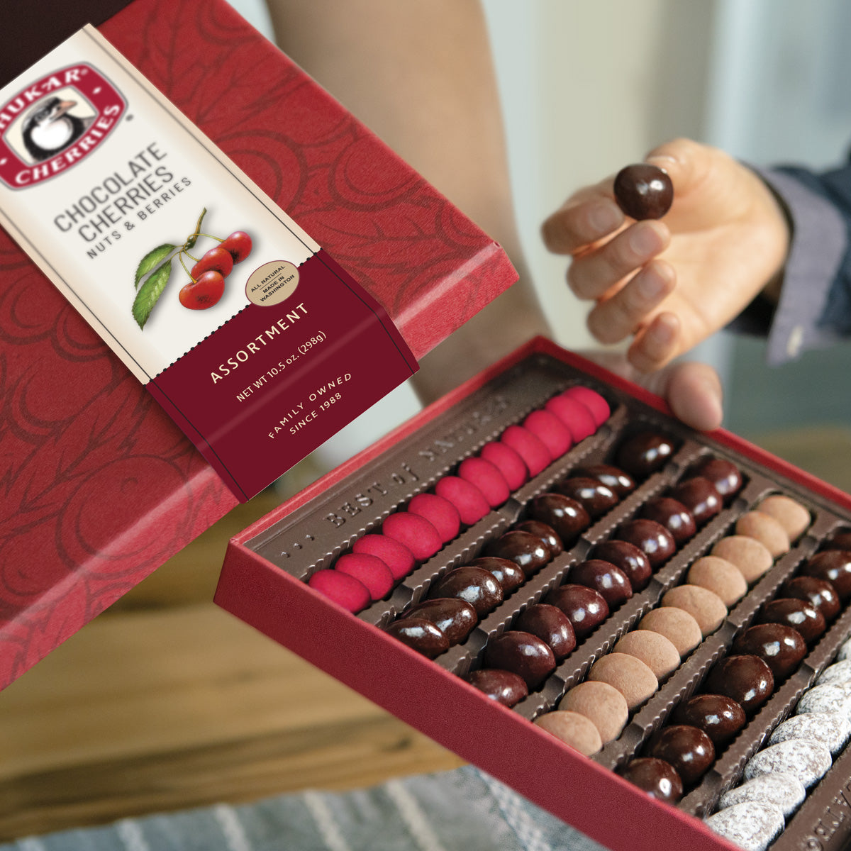 Original Chocolate Cherry Assortment Gift Box – Chukar Cherries