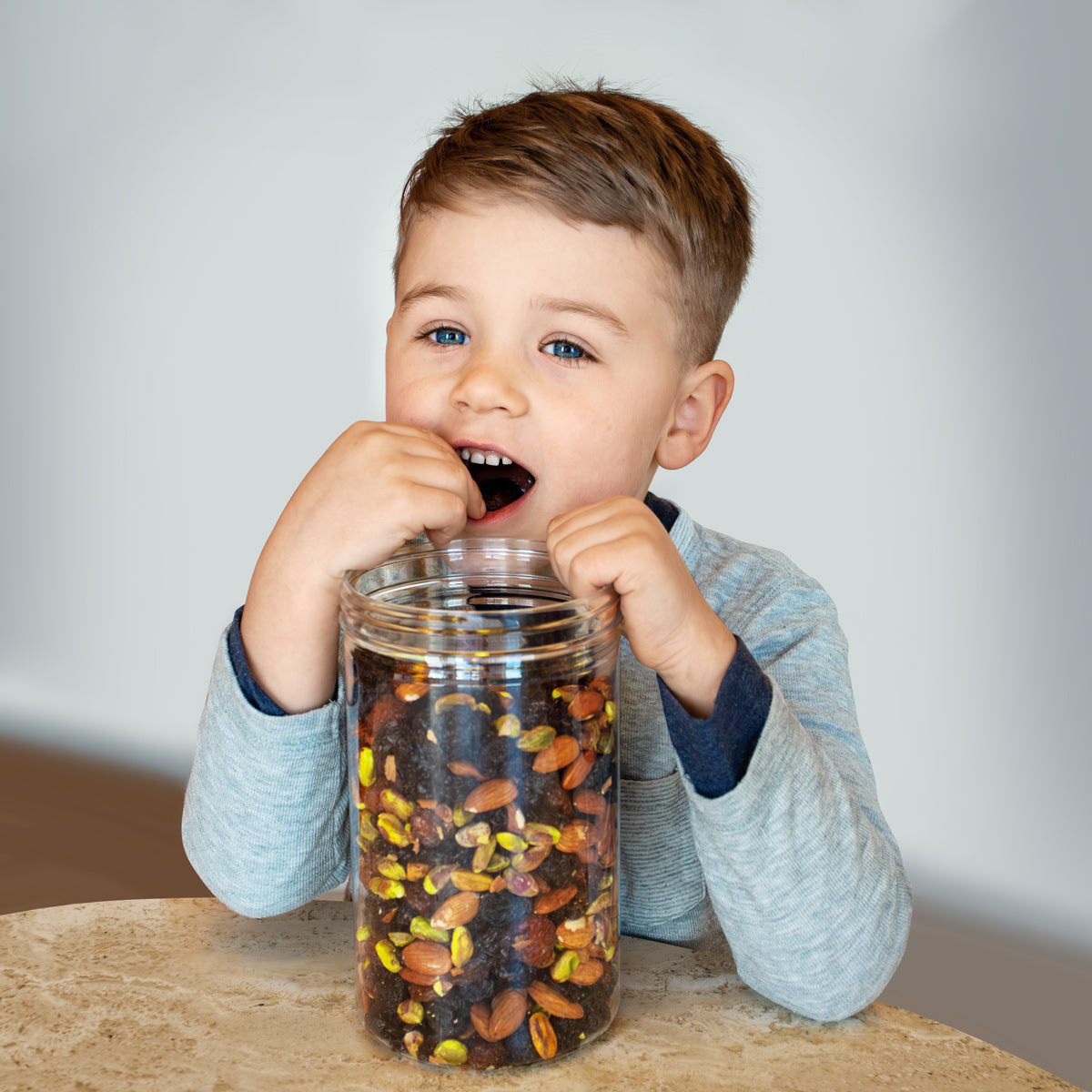 Triple Cherry Nut Snack Mix Big Jar – Chukar Cherries